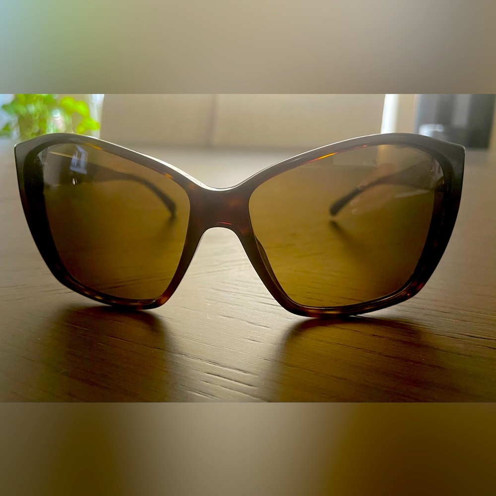 Chanel sunglasses 5203 c.714/4P